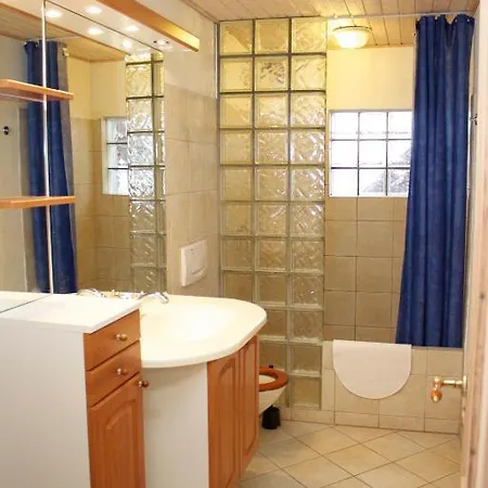 波尔布洛民宿 住宿加早餐酒店